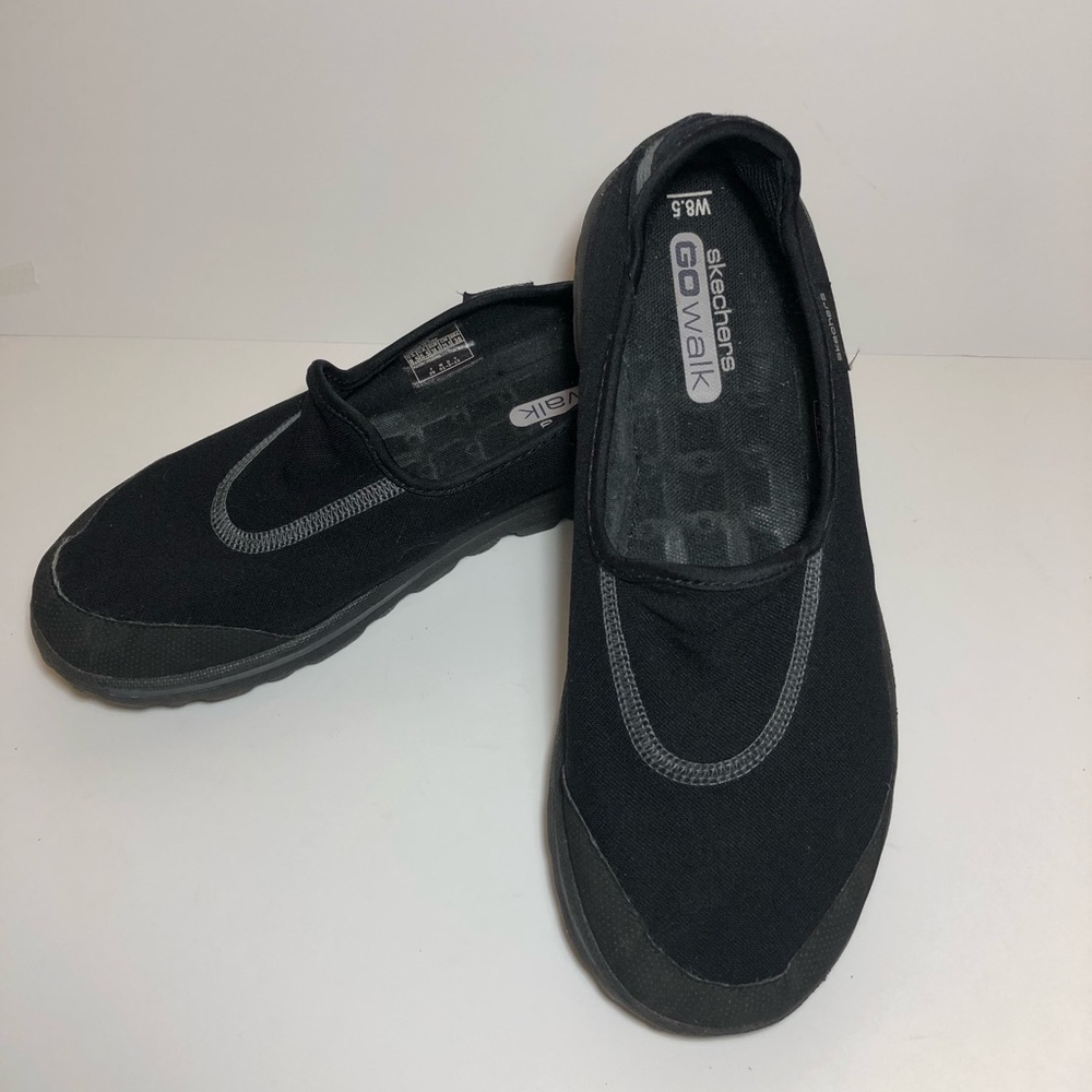 Sketchers Women's Go Walk Slip On Walking Shoes